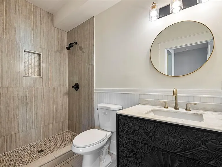 5709 N Suwanee Ave — Photo 5