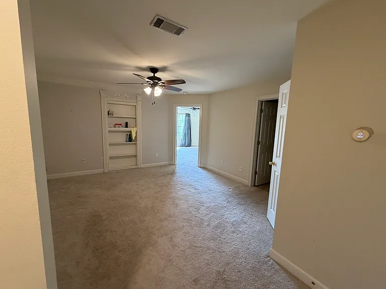 224 Country Club Pkwy — Photo 11