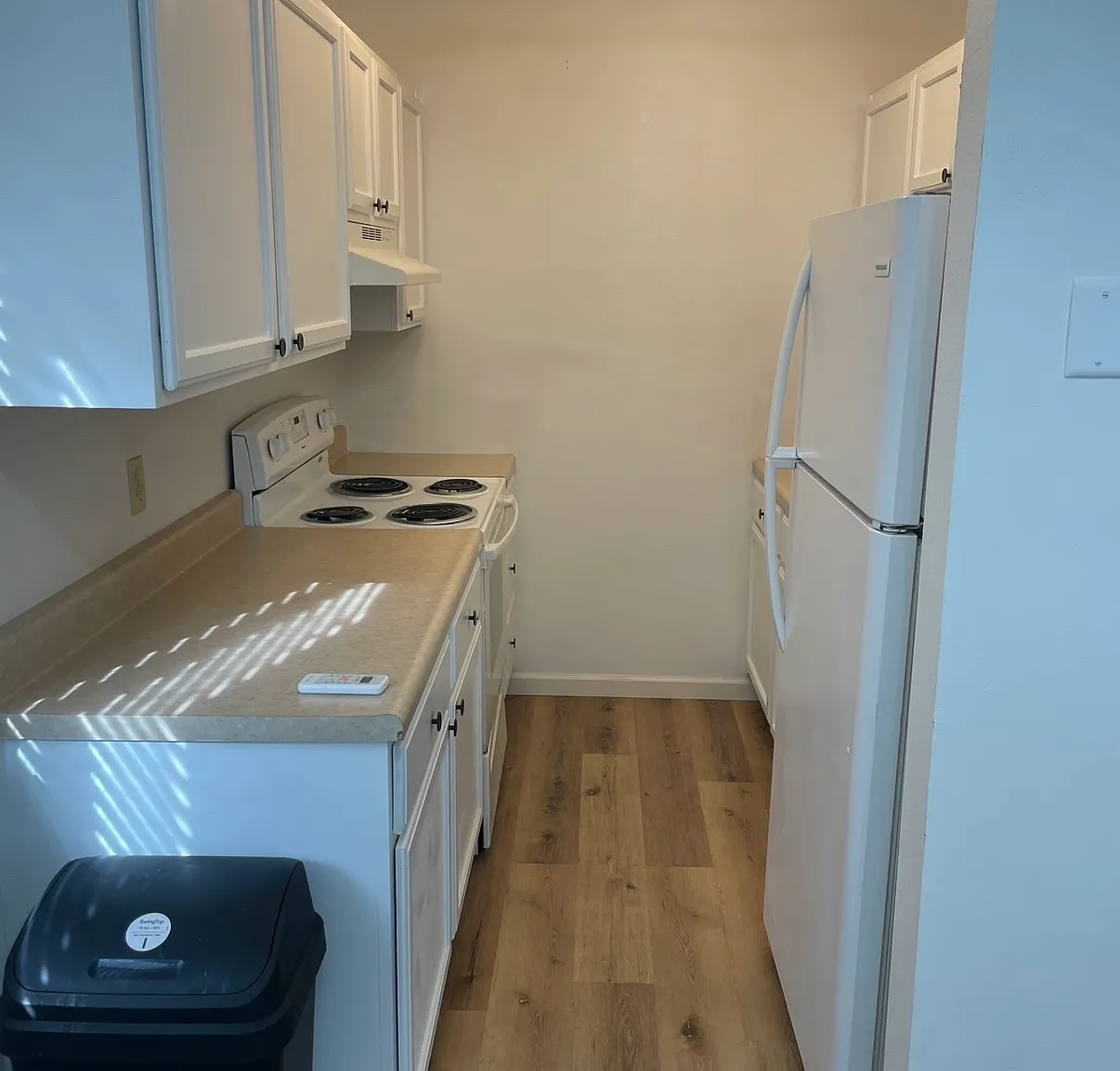 2 bed, 700 sqft, $725 — Photo 1