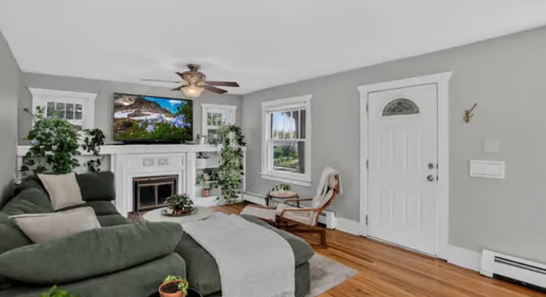2 bed, 1100 sqft, $2,450 — Photo 4