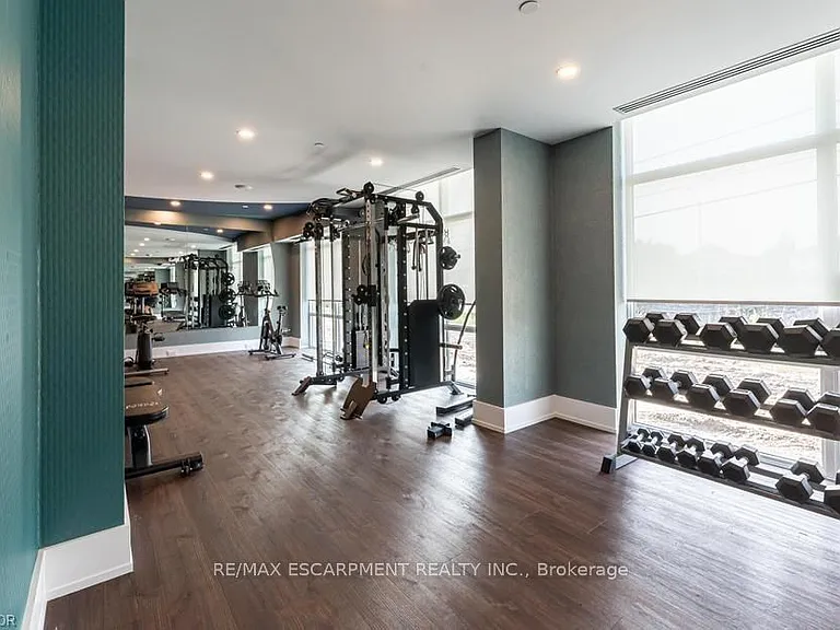 450 Dundas St E #409 — Photo 16