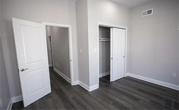 3230 Fontain St — Photo 20