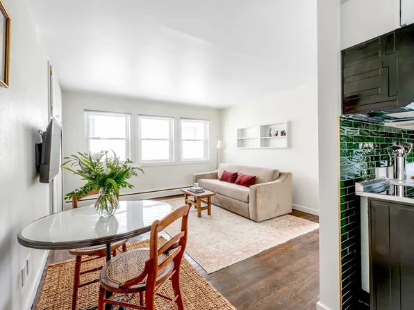 304 W Wilson St, Madison, WI