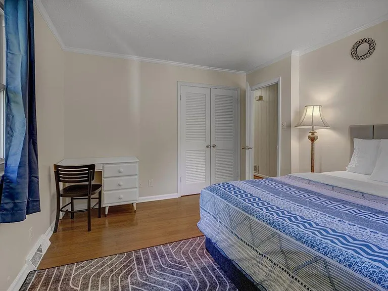 126 White Oak Dr — Photo 12