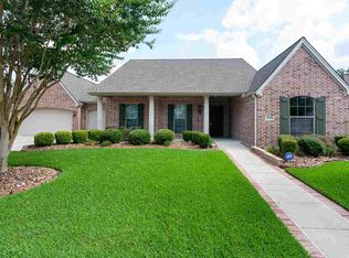 6320 Claybourn Dr, Beaumont, TX 77706