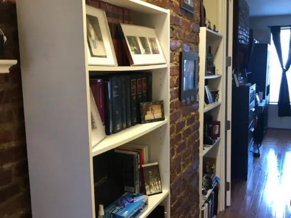 1362 Saint John's Place image 14 of 15