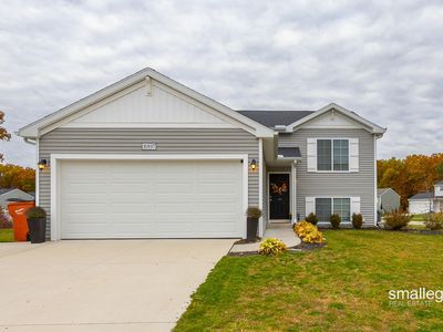 10897 Carmen Oak Dr, Lowell, MI, 49331