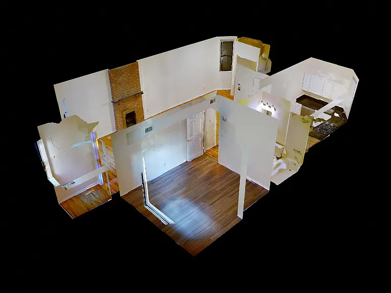 211 Washington St — Photo 4