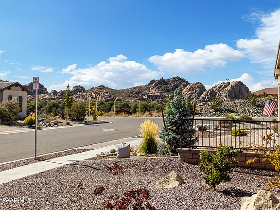 4th image of 5011 Porter Creek Dr