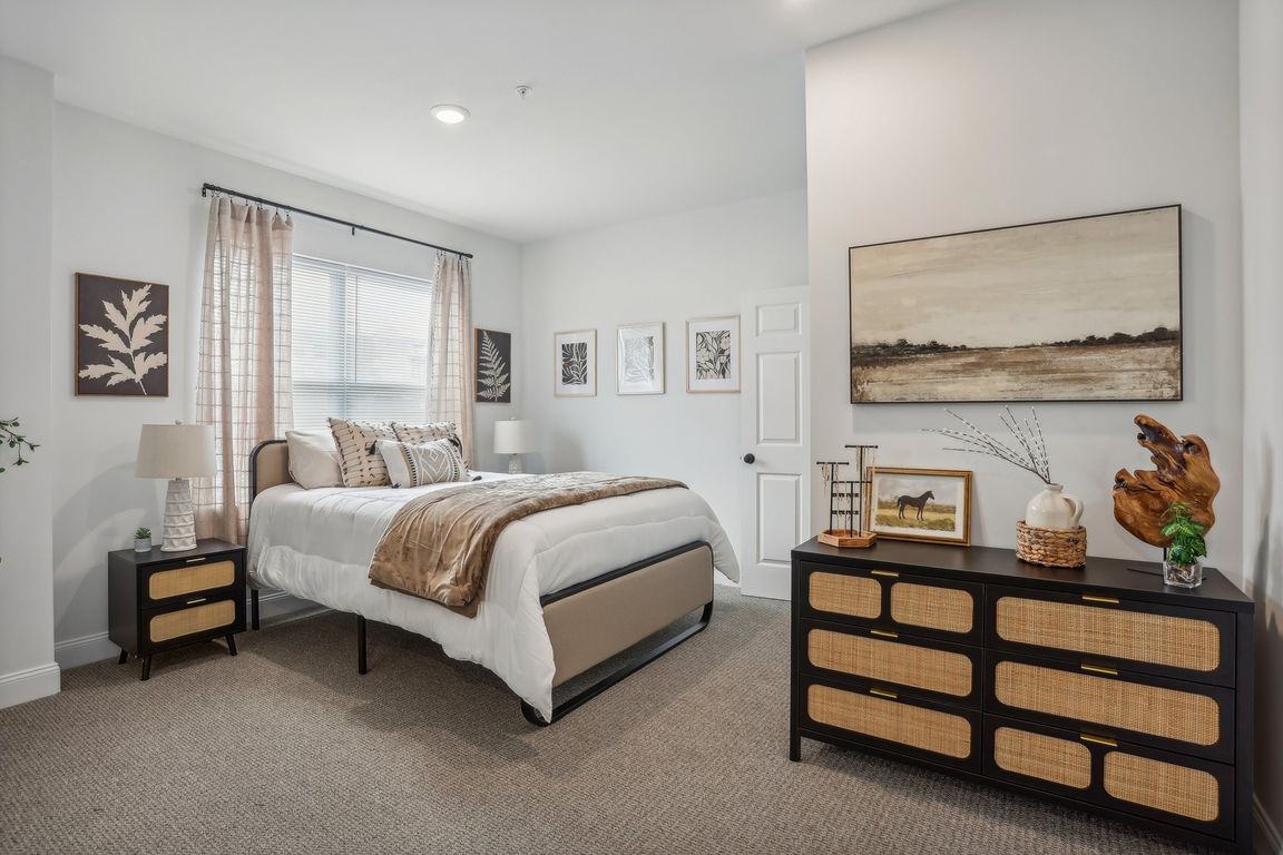 Bedroom retreat with bedroom and bathroom pairings