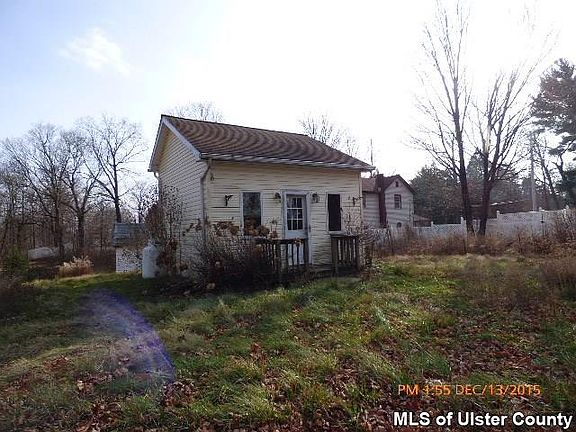 3rd image of 98 Malden Ave