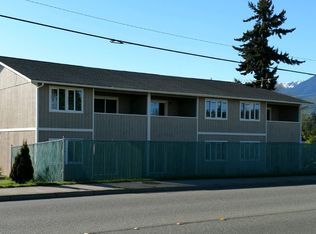1003 S C St APT 3, Port Angeles, WA