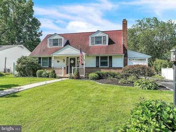 450 N School Ln, Souderton, PA 18964