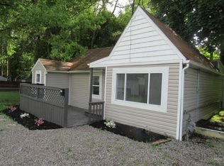 3614 Franklin Rd, Stow, OH 44224