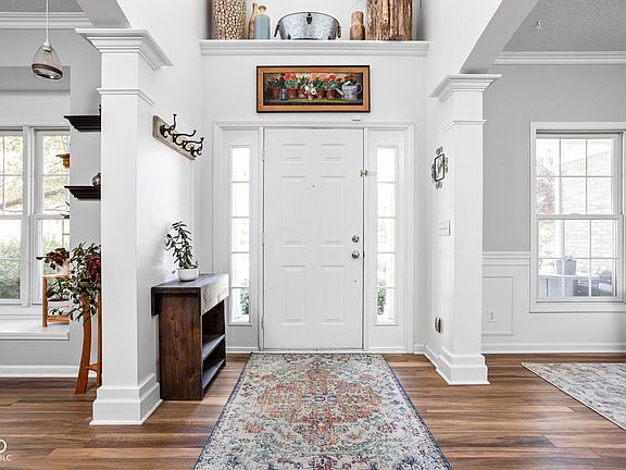3rd image of 4347 Ledge Rock Ct