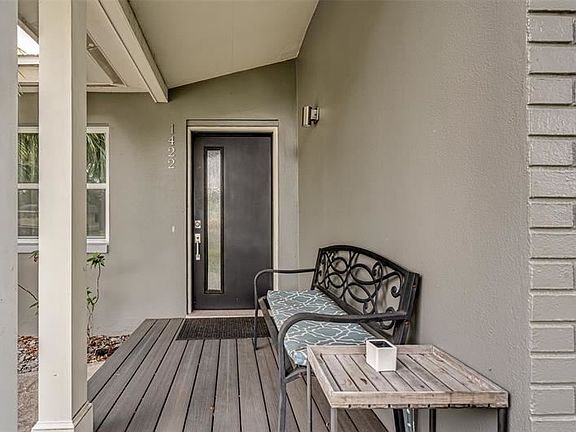 2nd image of 1422 Joel Ln
