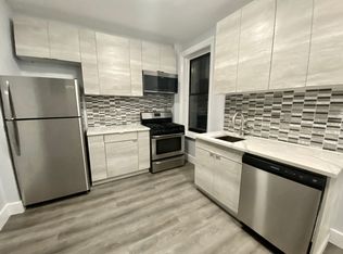 355 McDonald Ave APT B3, Brooklyn, NY 11218