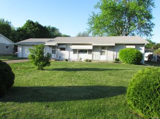1077 Elmont Rd, Sullivan, MO 63080