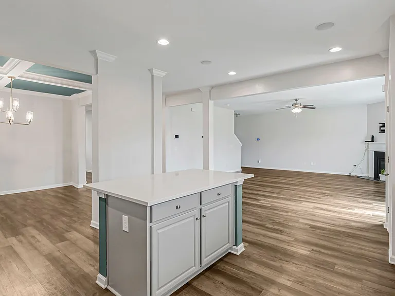 728 Bustling Branch Ln — Photo 10
