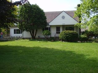 10419 Beecher Rd, Flushing, MI 48433