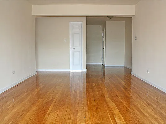 Rented by SW Queens Mezzanine | media 13