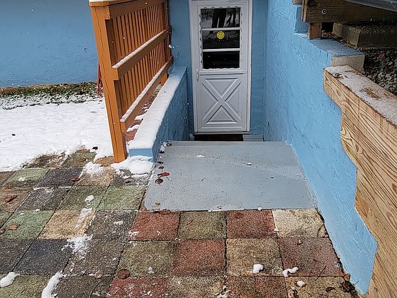 Front entrance of apartment