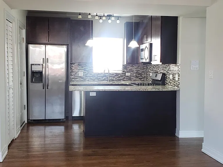 2505 W Granville Ave #1W — Photo 22