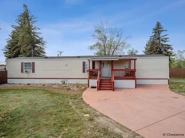 205 Factor Ln, Cheyenne, WY 82007