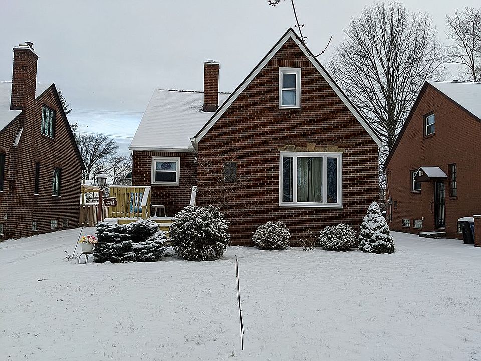 1st image of 16604 Woodbury Ave