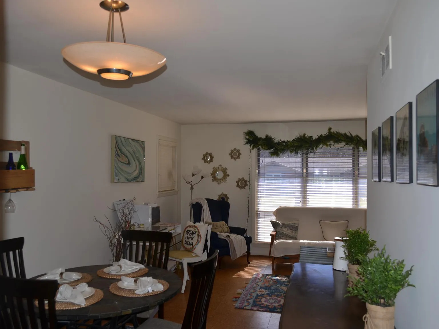 3 bed, 2.5 bath, 2077 sqft, $2,850 — Photo 4