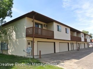 1405 2nd Ave SW APT 5, Minot, ND 58701
