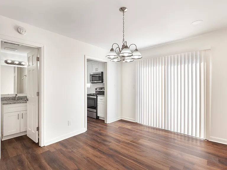 330H Winding River Dr NE — Photo 8
