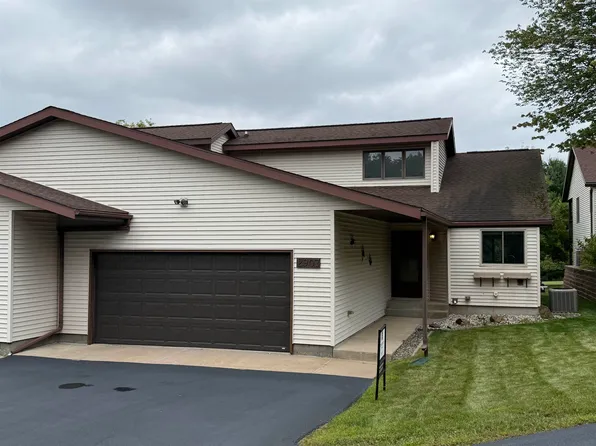 2907 Westhill Dr, Wausau, WI 54401