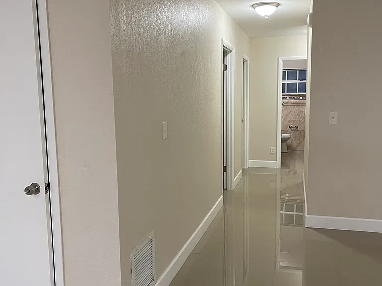 8808 W Broad St — Photo 15