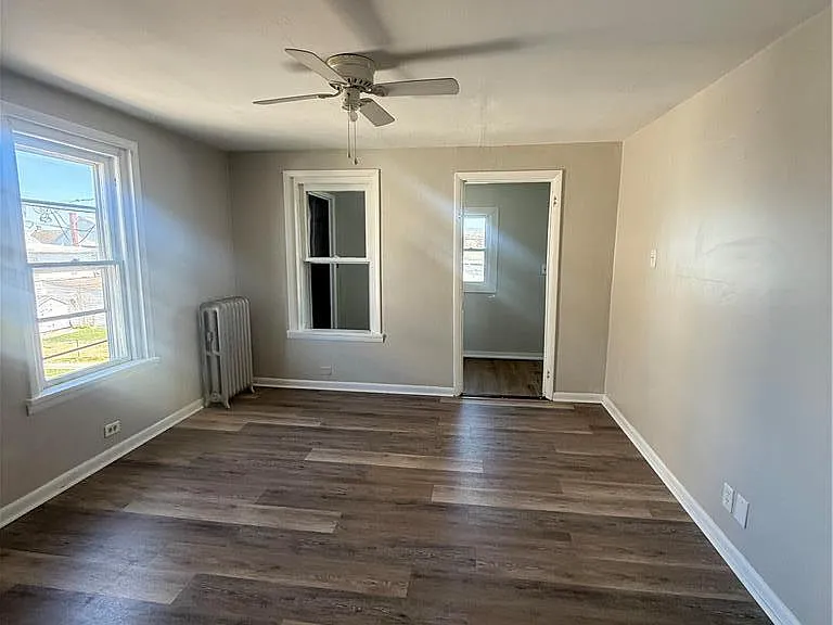 214 N Oak St #2 — Photo 2