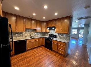 525 Cypress Ave, Vallejo, CA 94590