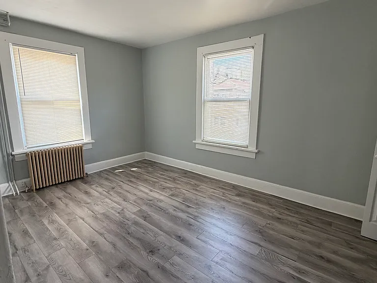 516 Morris Ave #1 — Photo 10