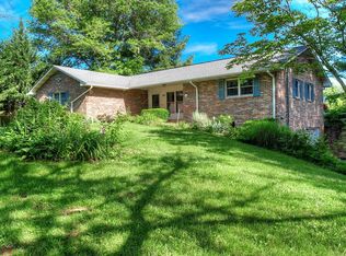 160 Bill Bennett Rd, Johnson City, TN 37604