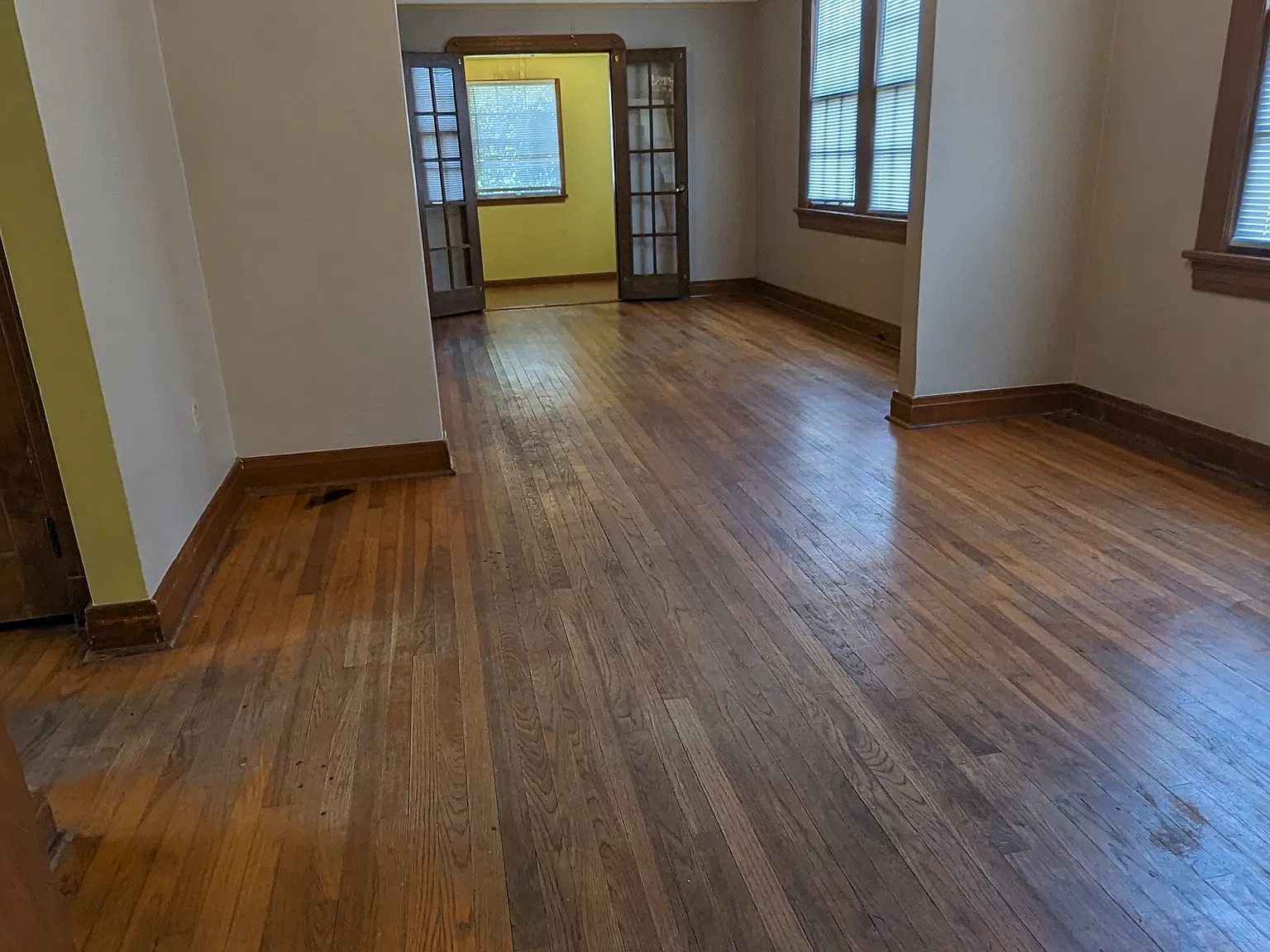 2 bed, 1250 sqft, $900 — Photo 3