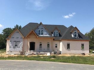 8503 Kennedy Kelly Ct, Oak Ridge, NC 27310