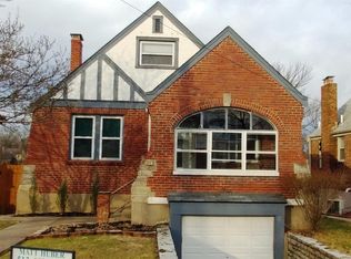 5275 Relluk Dr, Cincinnati, OH 45238