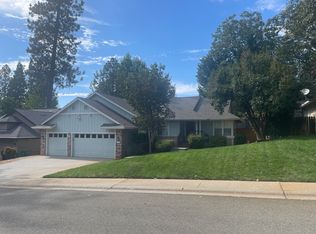 121 Woodcrest Way, Grass Valley, CA 95945