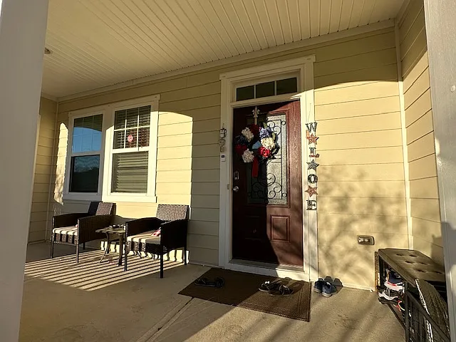 521 Pilot Hill Dr — Photo 1