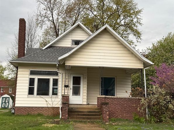 114 N Broadway St, Lewistown, IL 61542