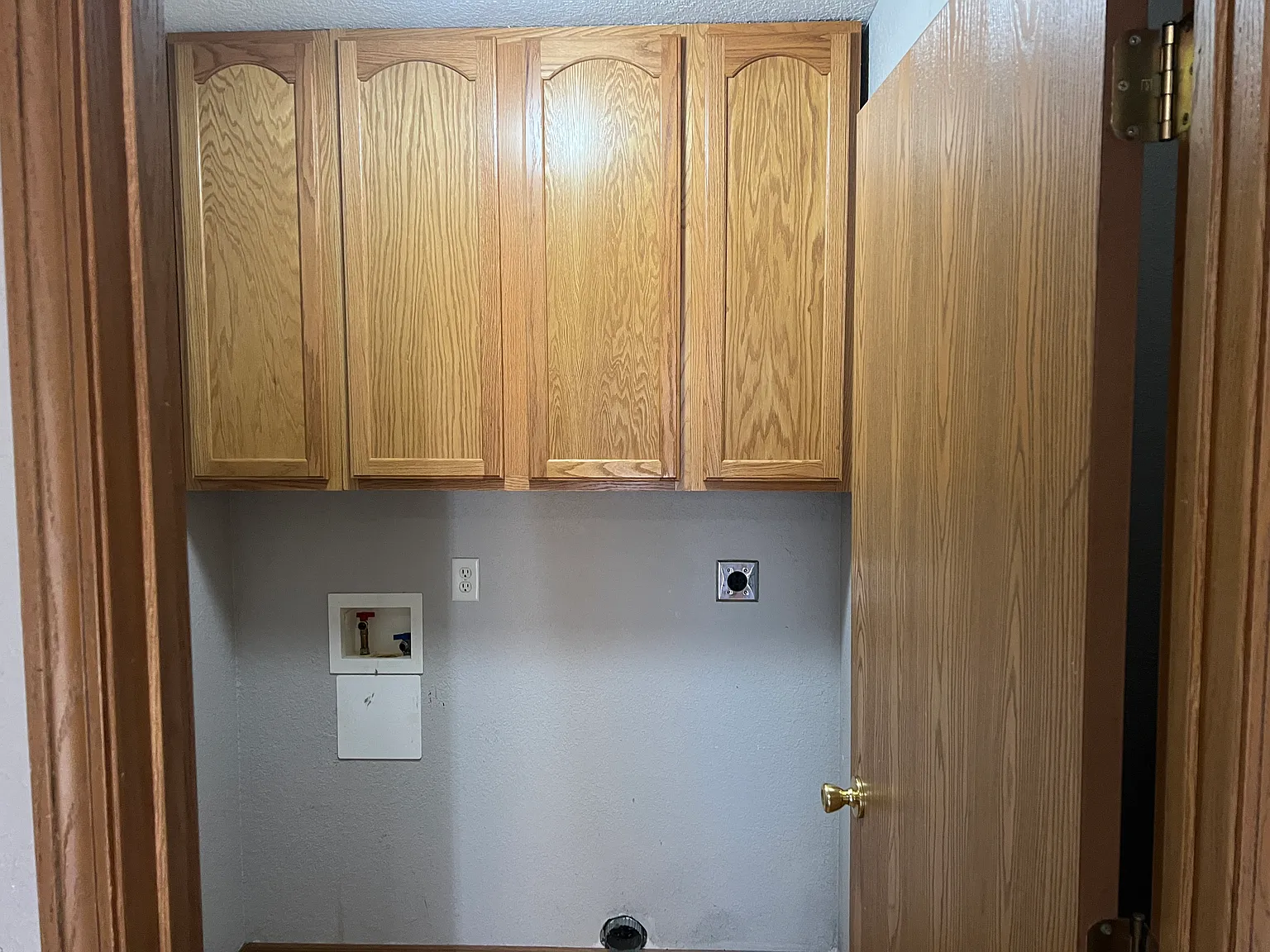2 bed, 1.5 bath, 940 sqft, $950 — Photo 3