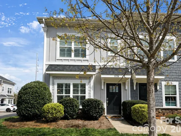 1178 Almerton Dr, Denver, NC 28037