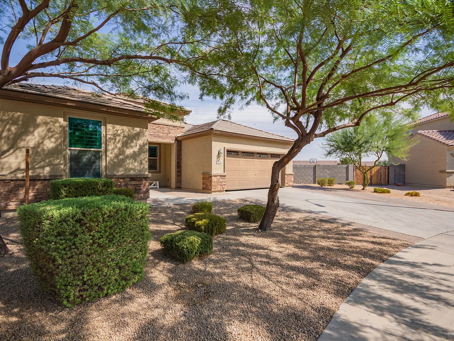 12152 W Winslow Ave — Photo 4