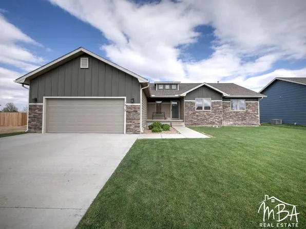 1212 N 3rd St, Cimarron, KS 67835