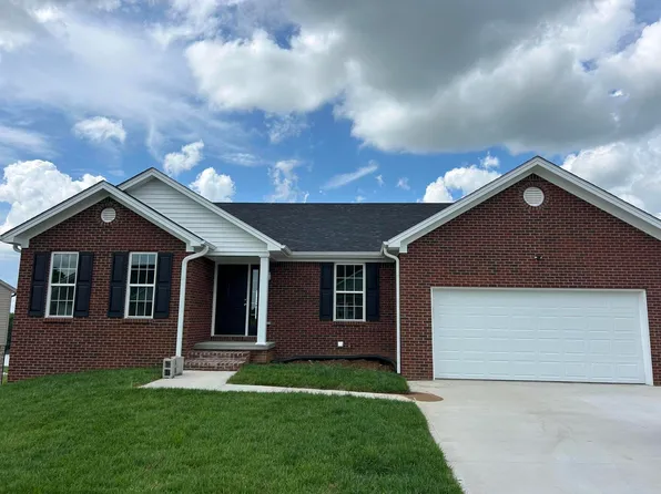 203 Max Cavnes Rd, Danville, KY 40422