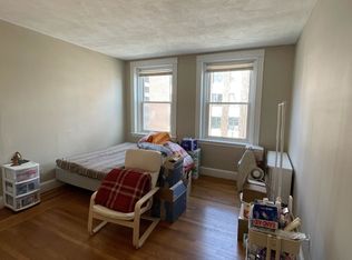 33 Stearns Rd, Brookline, MA 02446